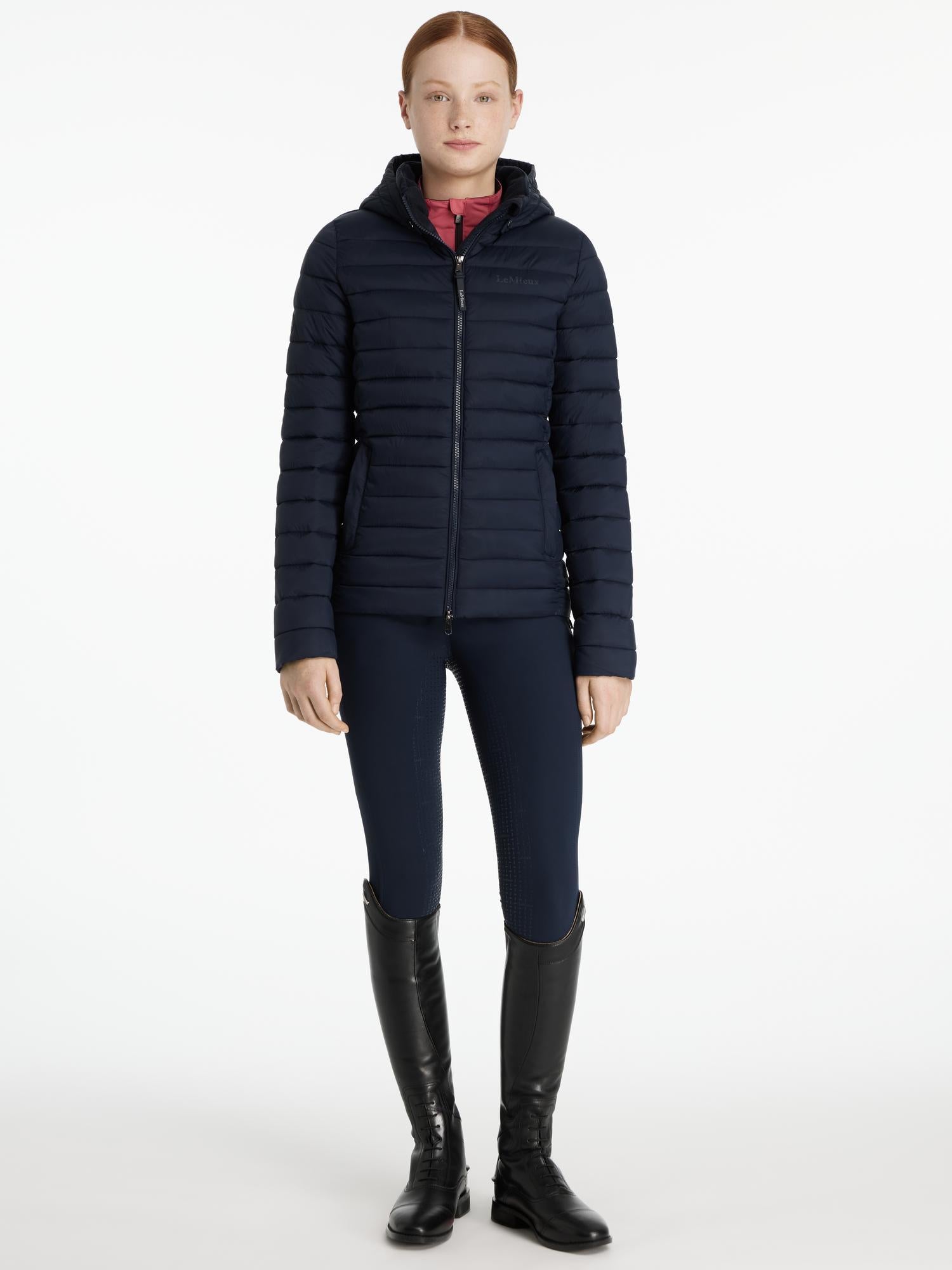 #color_navy