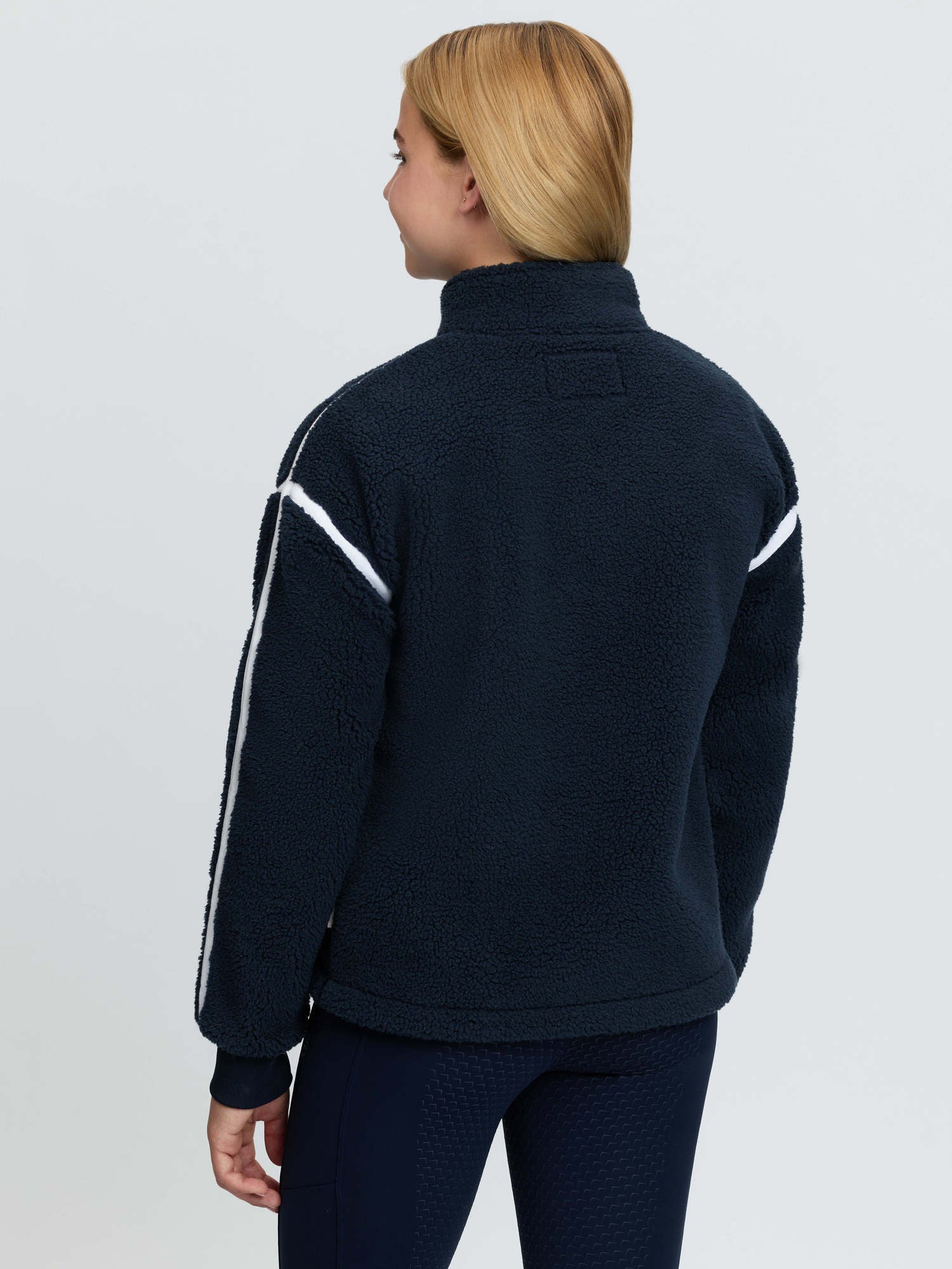 #color_navy