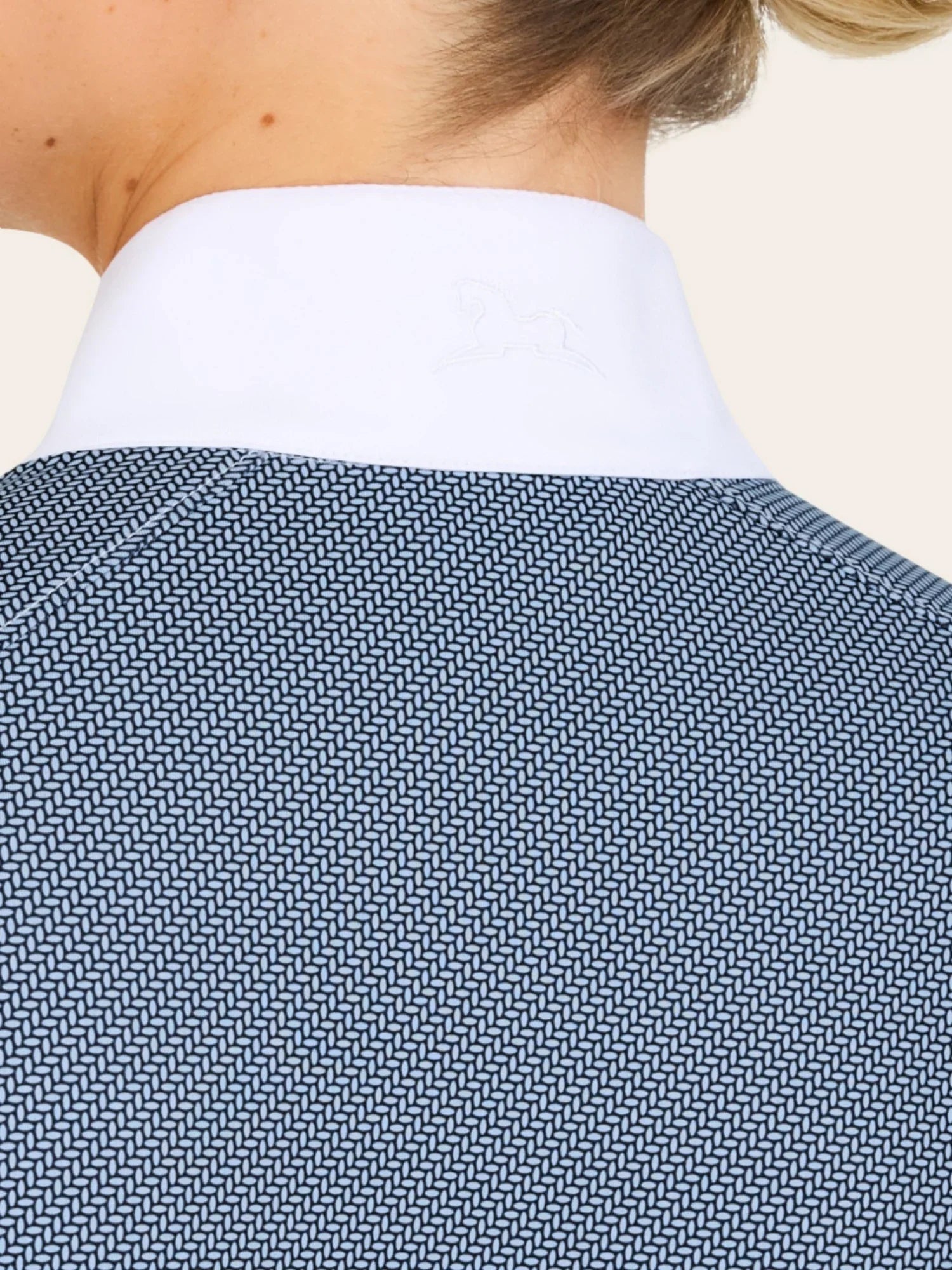 #color_Blue Petal Dots