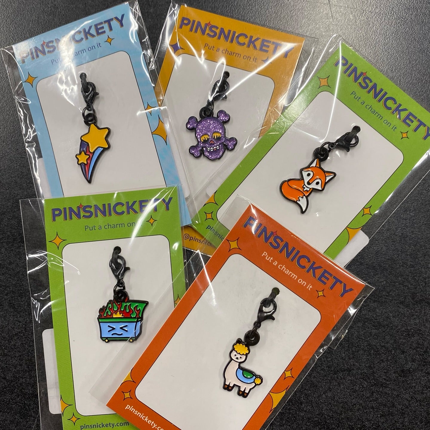 Pinsnickety Charm