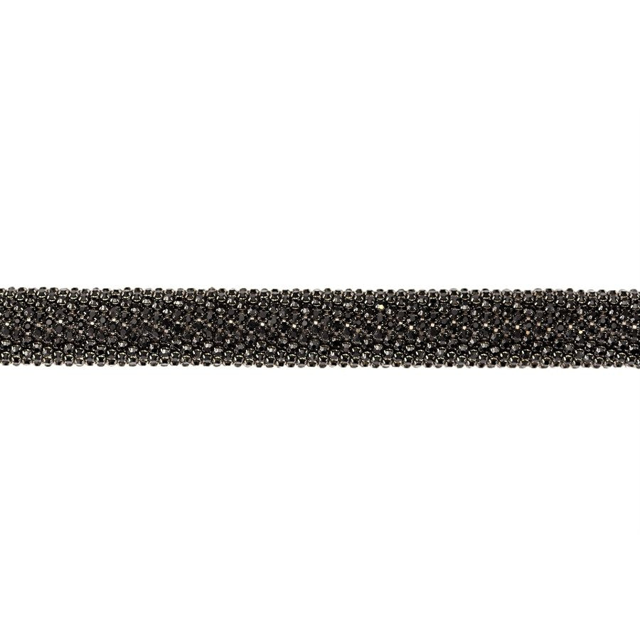 Perri's 42 Inch Crystal Grip Dressage Whip - supporting