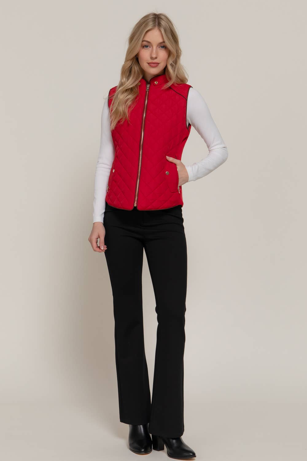 Quilted Padding Vest w/ Suede Piping
