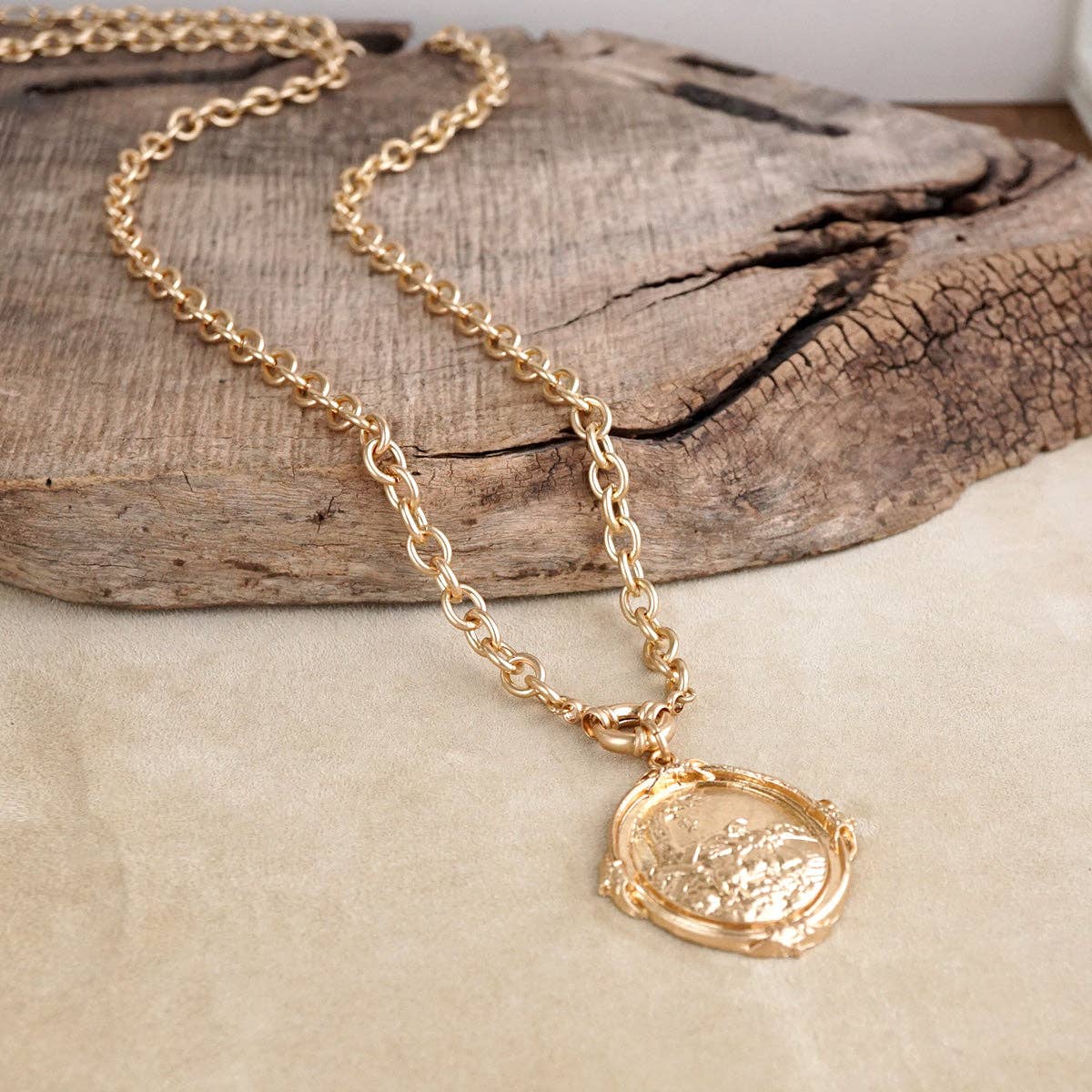 Long Horse Pendant Necklace – Equestrian Keepsake