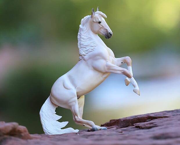 Breyer Cloud | 30th Anniversary Edition