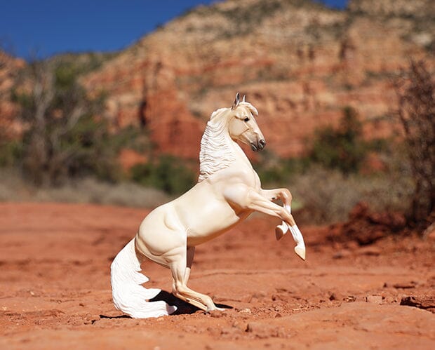 Breyer Cloud | 30th Anniversary Edition