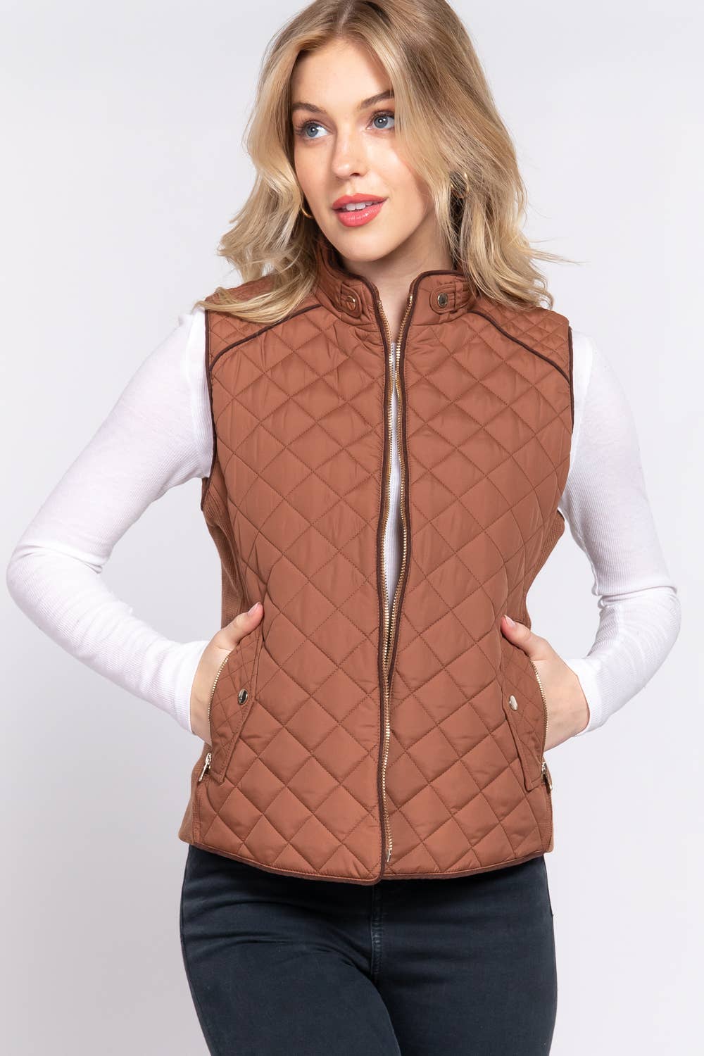 Quilted Padding Vest w/ Suede Piping