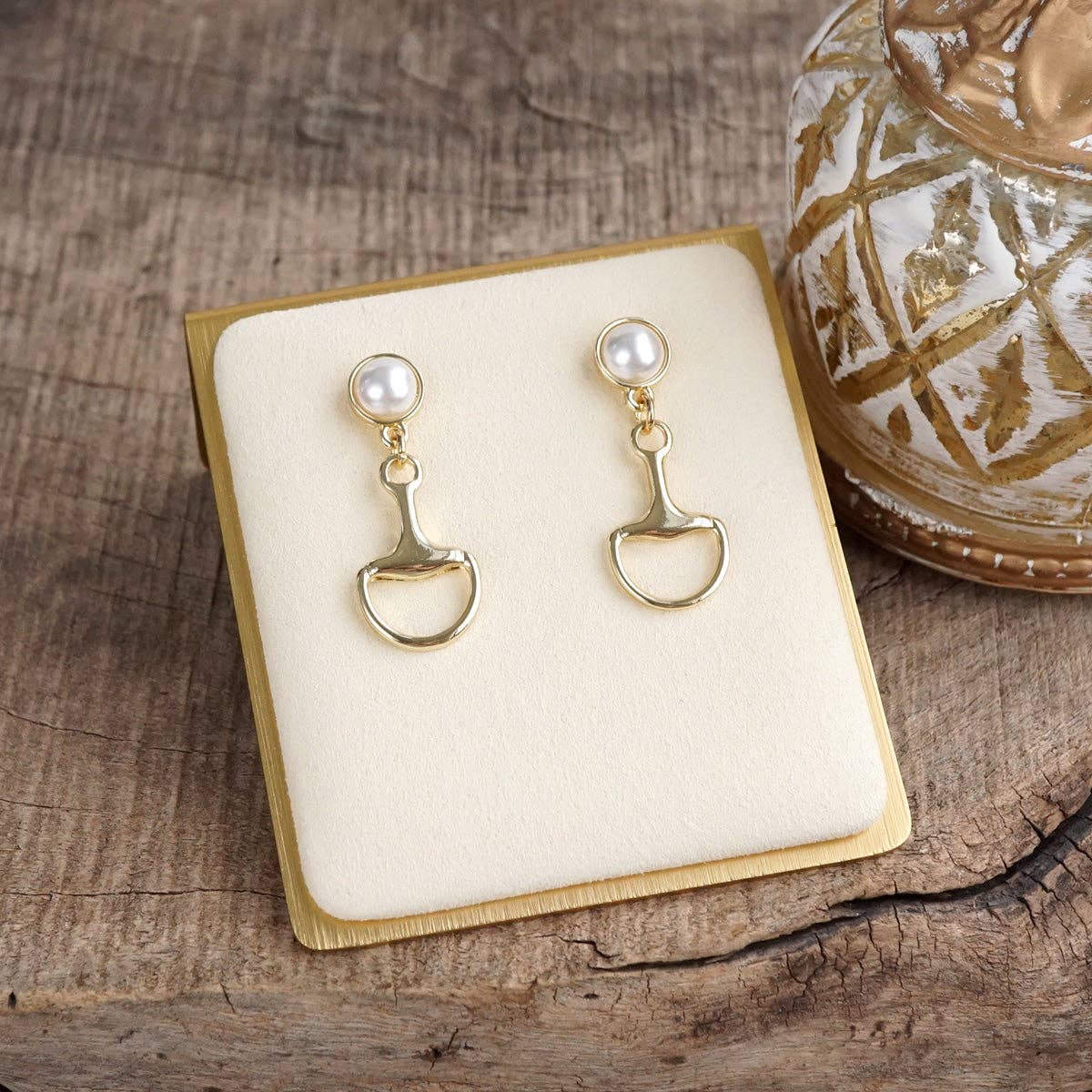 Golden Rein – Pearl Bit Drop Earrings