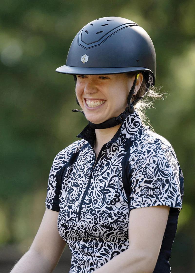 #color_Soft White Posh Paisley