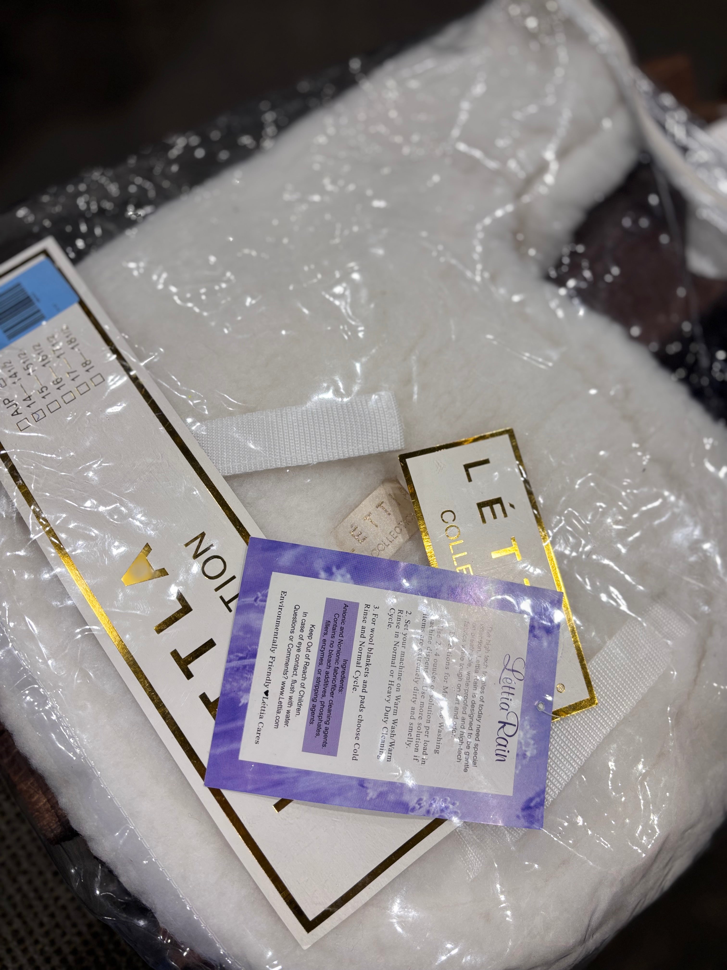 Used Lettia White CC Fleece Shaped Pad 14'-14.5"