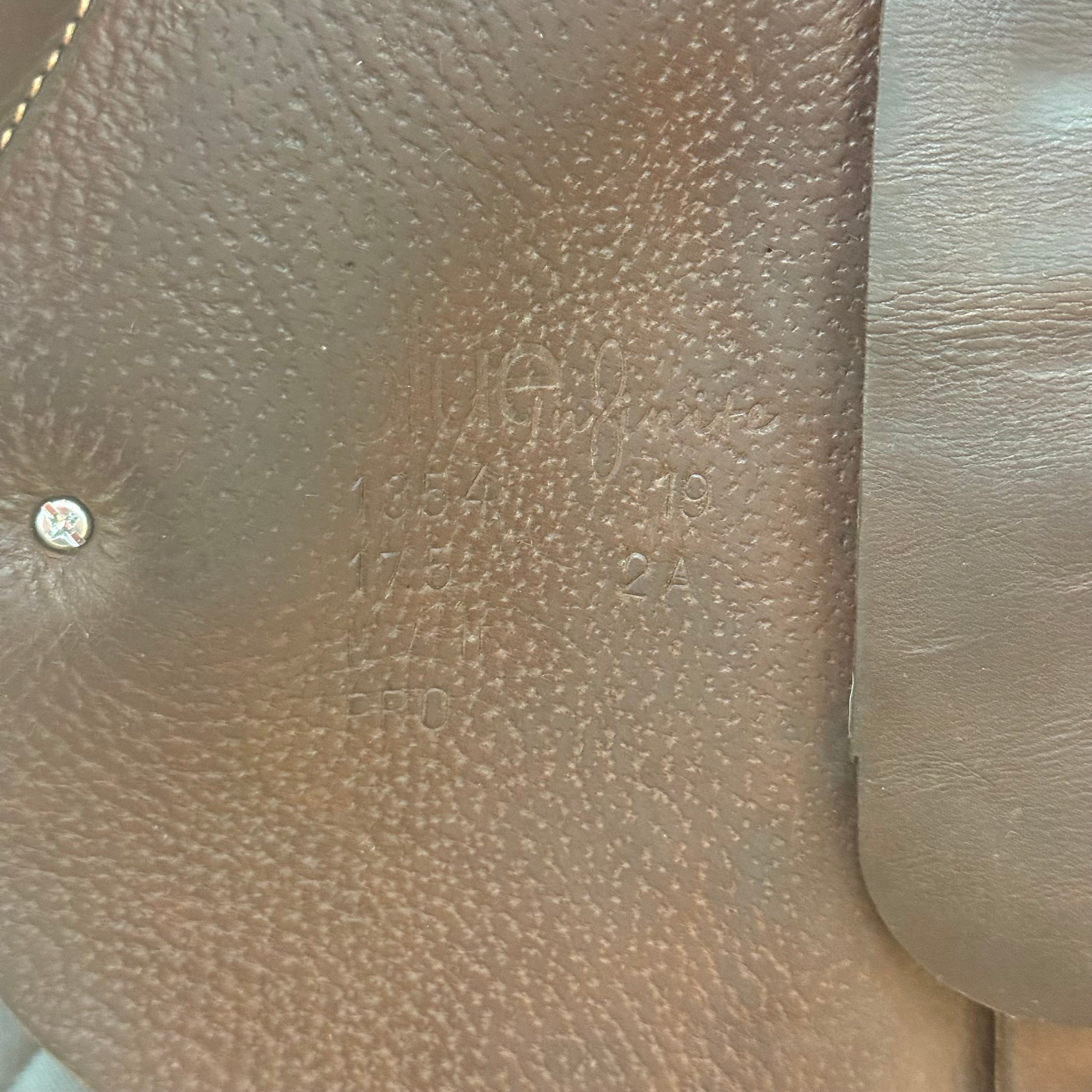 Used Voltaire Blue Infinite 3.0 Jump Saddle 17.5” Medium Wide Tree