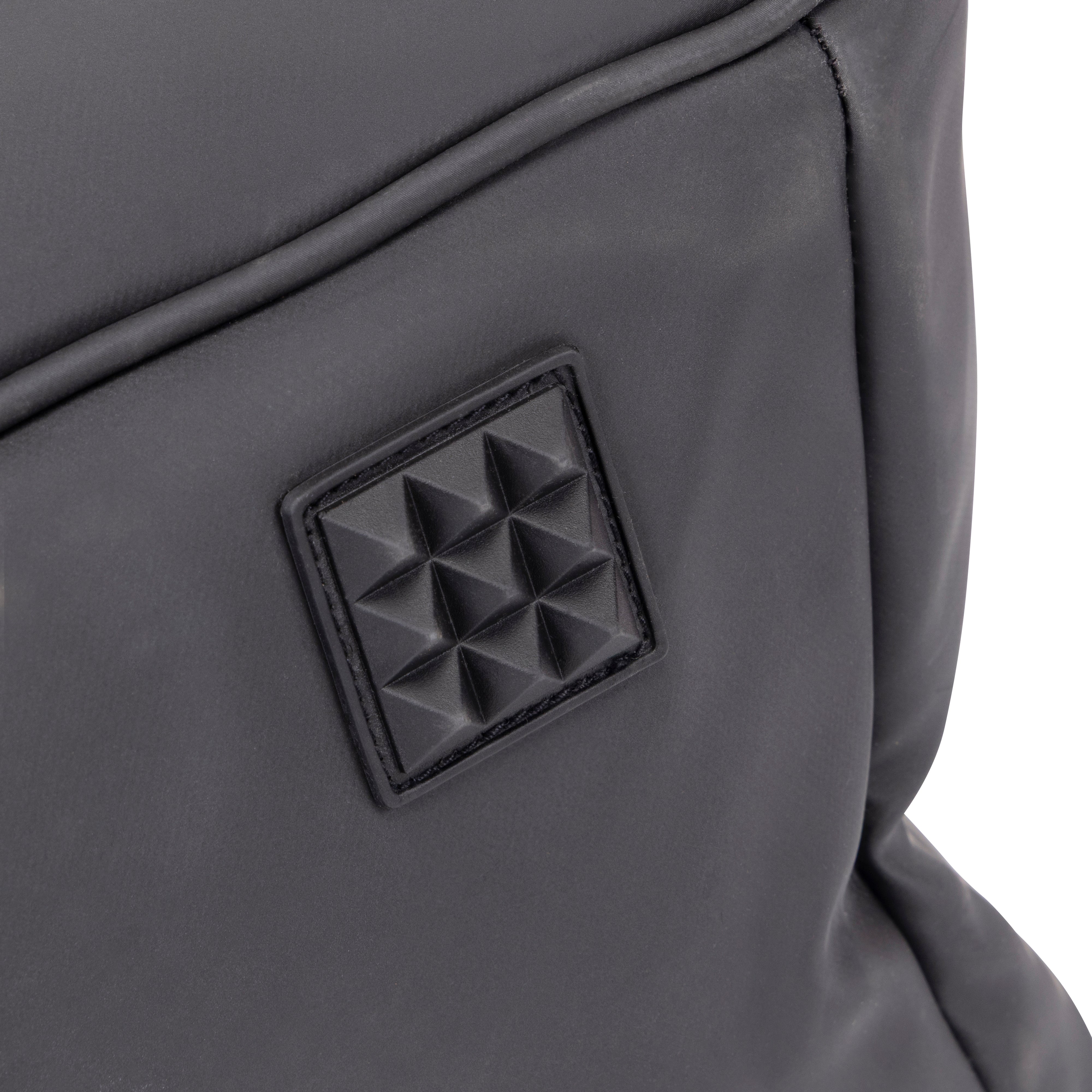 Aubrion React Hat, Whip And Boot Bag