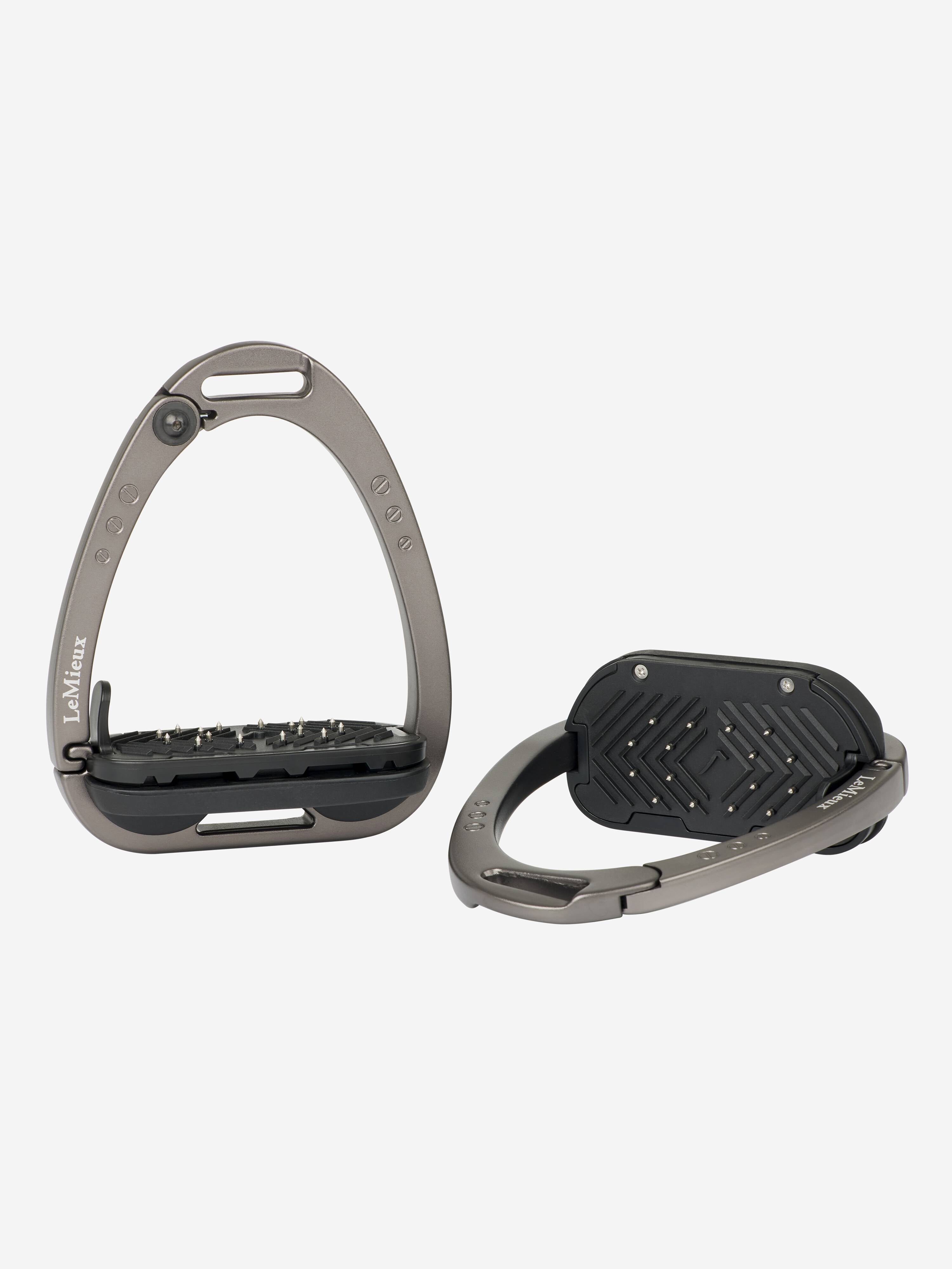 LeMieux Vector Balance Stirrup - Carbon