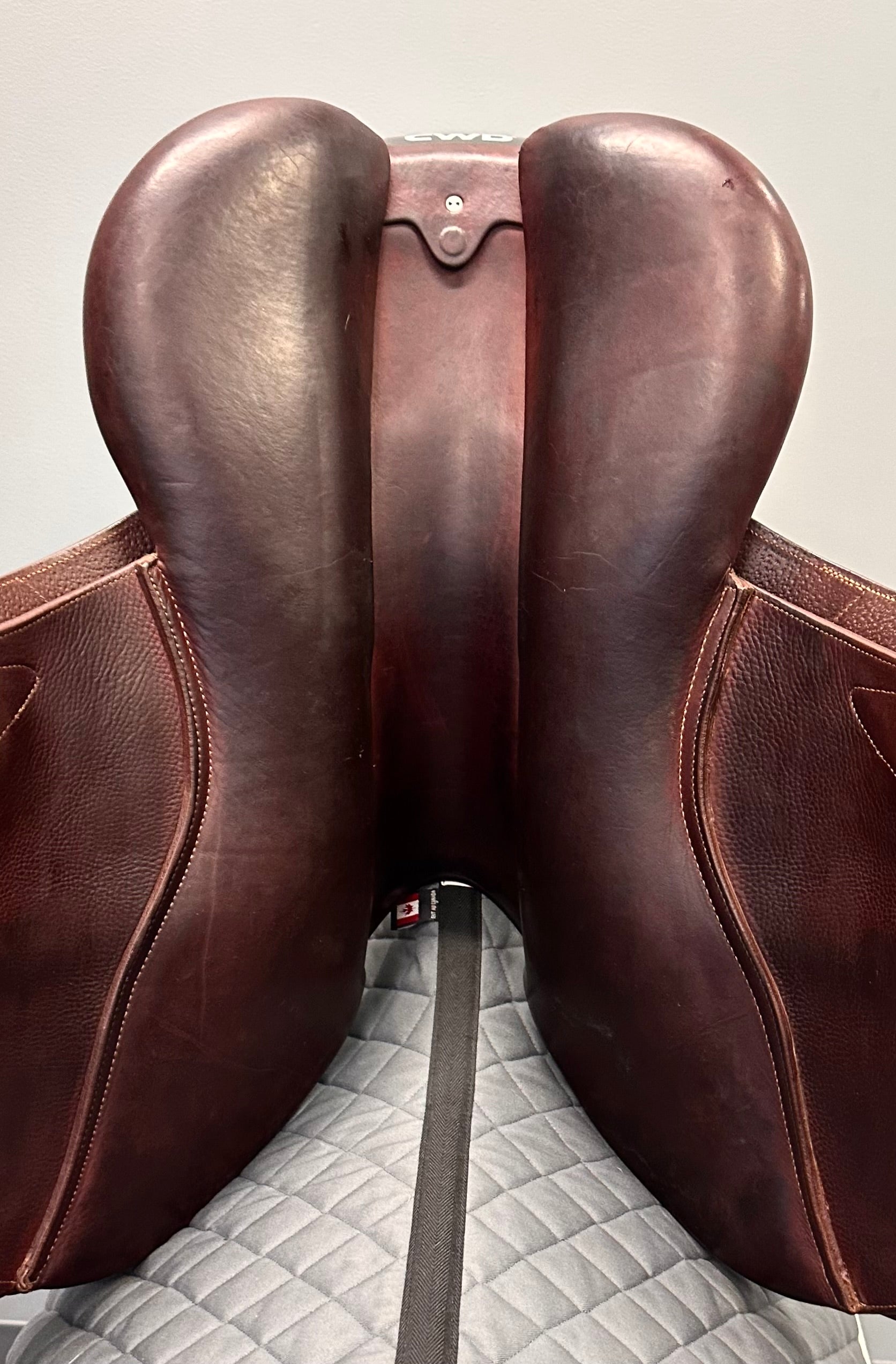 Used CWD Mademoiselle Jump Saddle 17" Medium Gullet