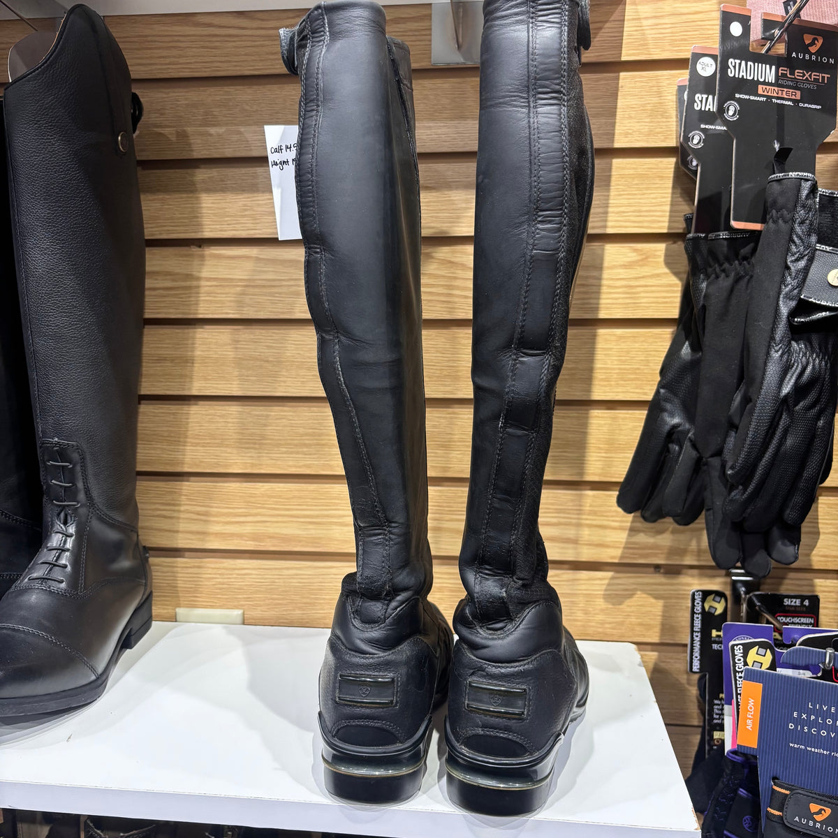 Used 8? Black Slim or Reg Calf, Regular Height Ariat Volant Tall Boots