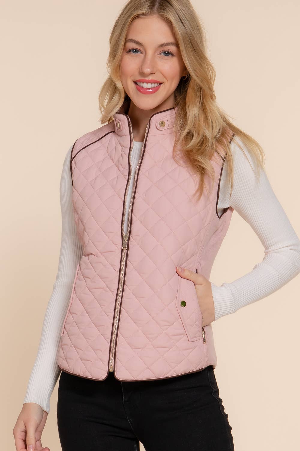 Quilted Padding Vest w/ Suede Piping