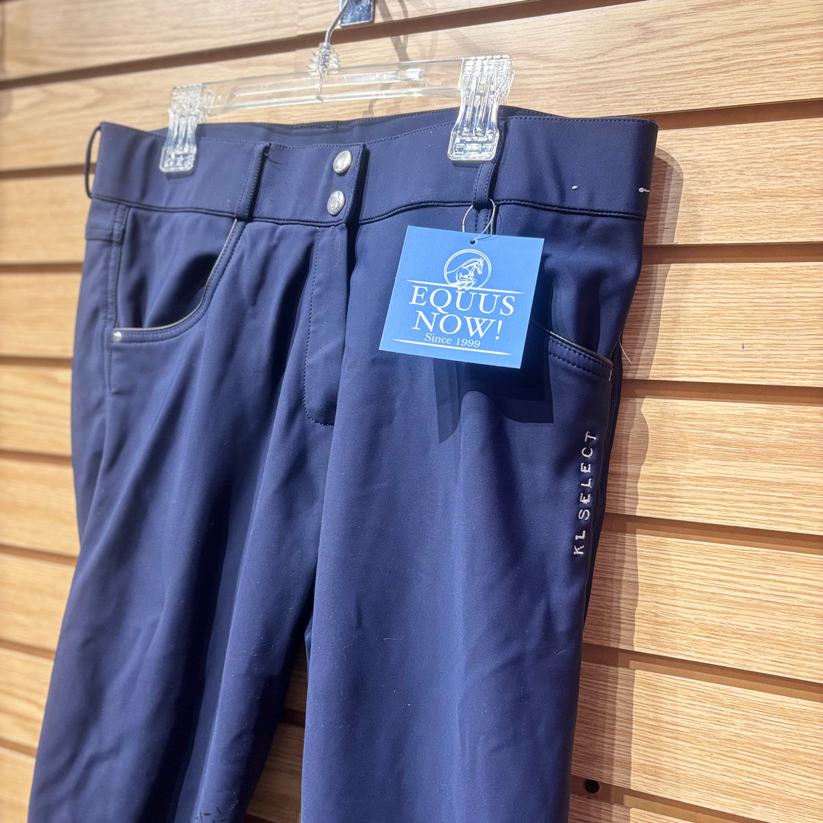 Used 30 Navy KL Select Silicone Knee Patch Breeches