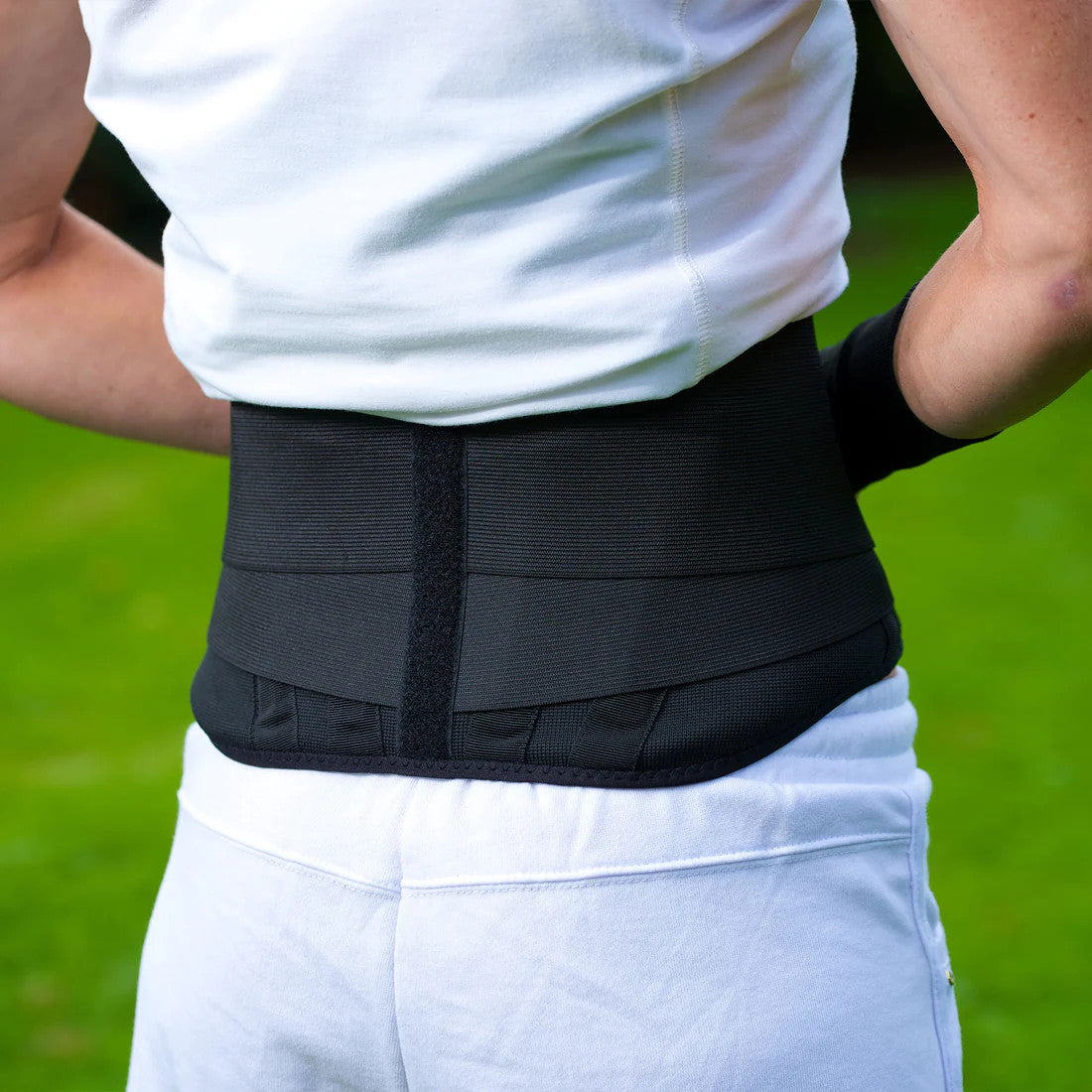 Back on Track Narrow Front Back Brace - supporting