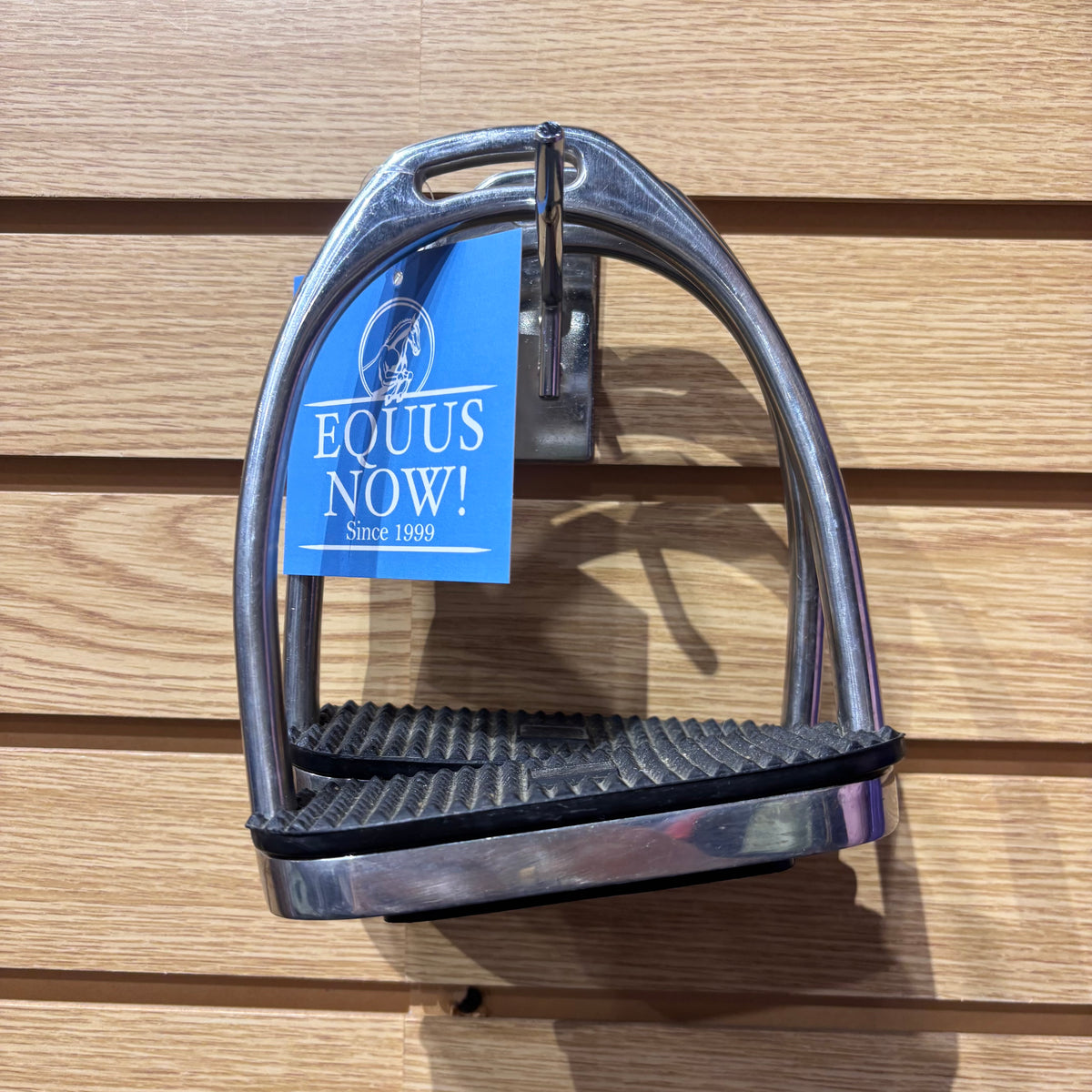 Used 4.75" Fillis Stirrups with Black Pads