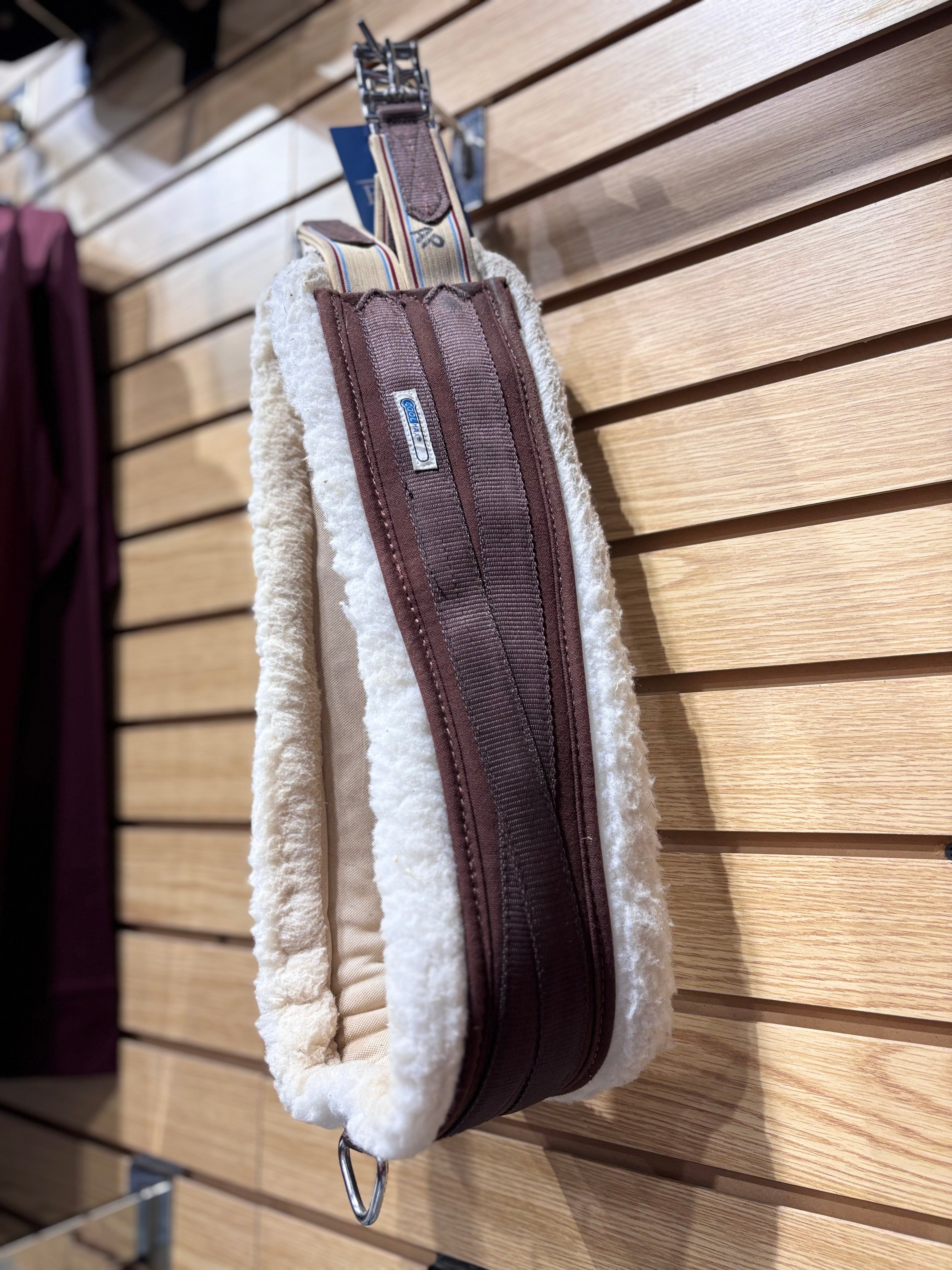Used 48" Brown Lettia Coolmax Fleece Girth
