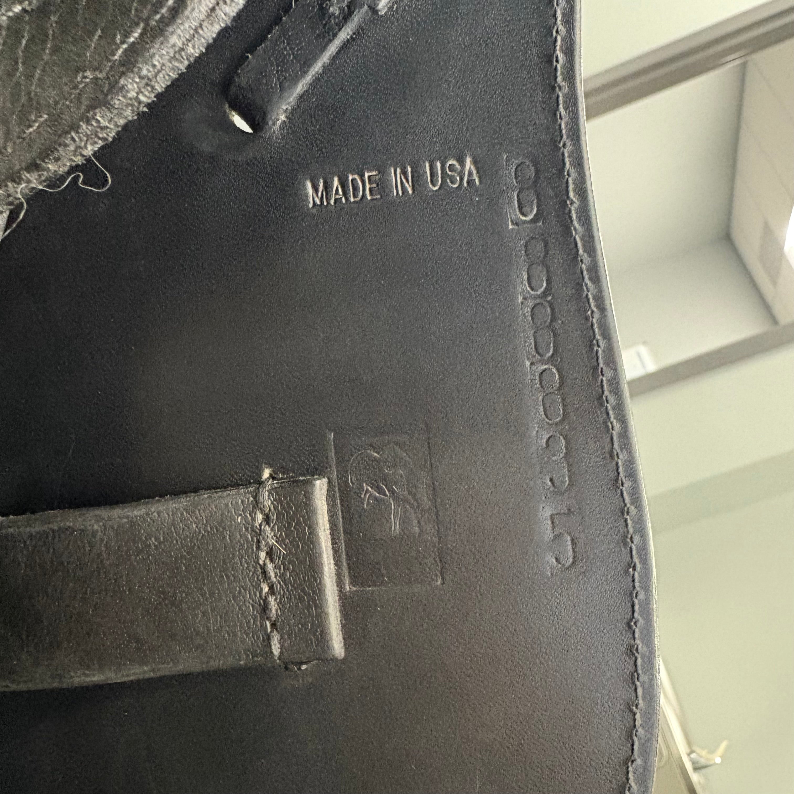 Used JRD Dressage Saddle 18" Medium Wide Tree