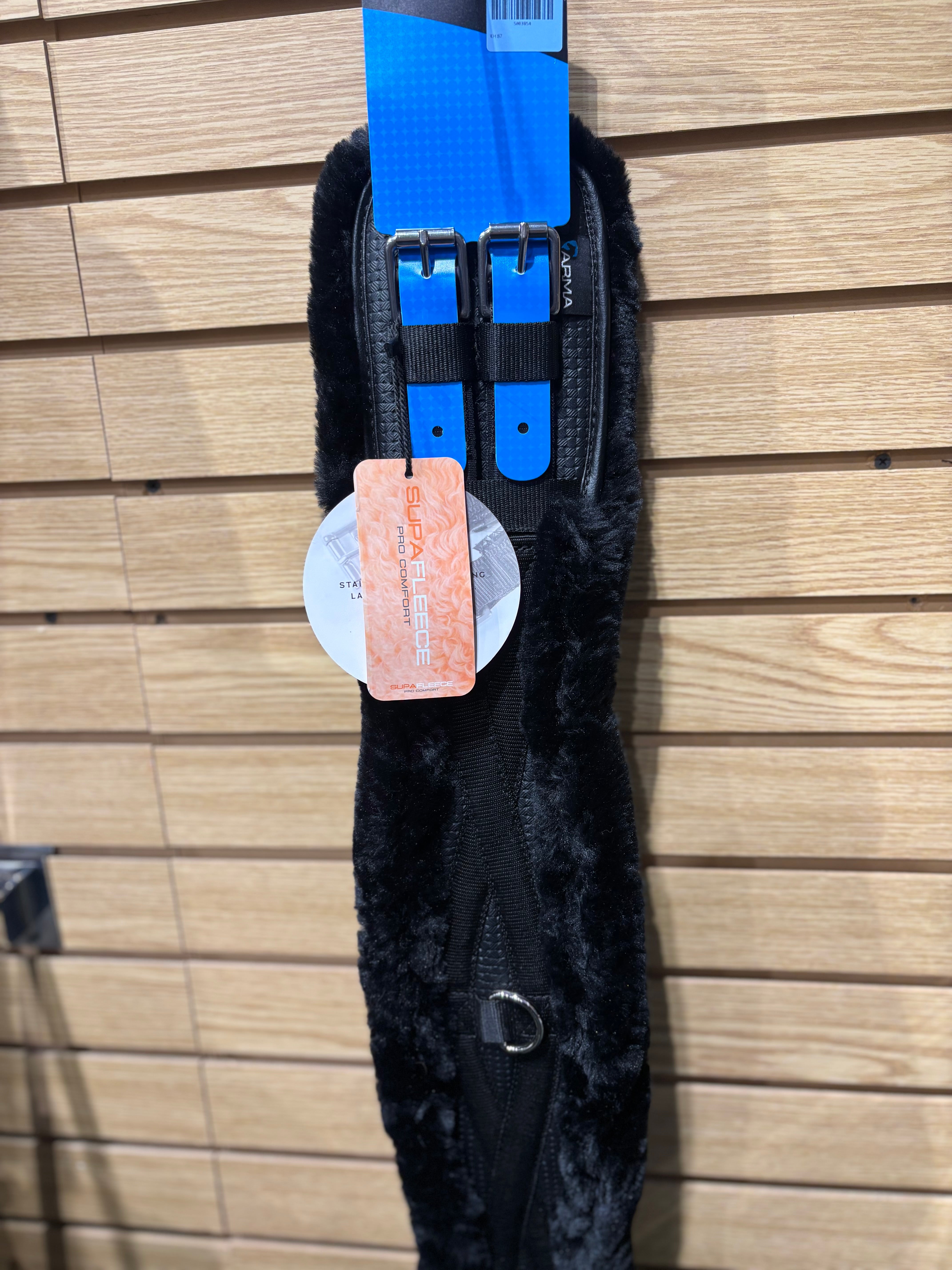 Used ARMA SupaFleece Anatomic 30" Black Dressage Girth