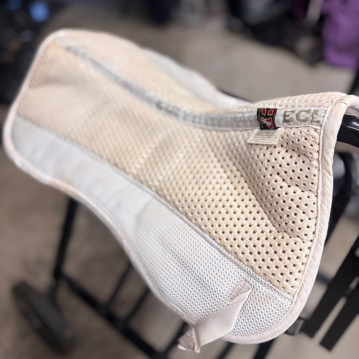 Used Full White ECP Grip Tech Half Pad