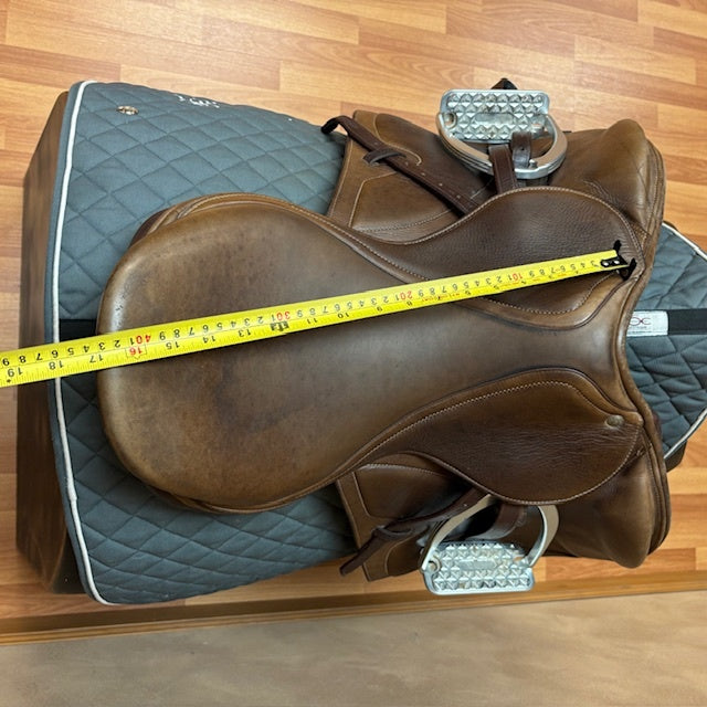 Used Collegiate Alpha Jump Saddle 17.5" Adjustable Tree