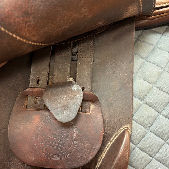 Used Collegiate Alpha Jump Saddle 17.5" Adjustable Tree