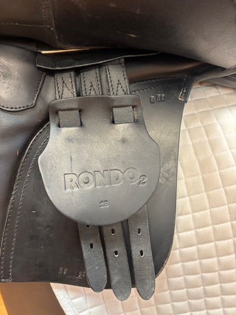 Used Duett Rondo 2 Dressage Saddle 18" Wide Tree