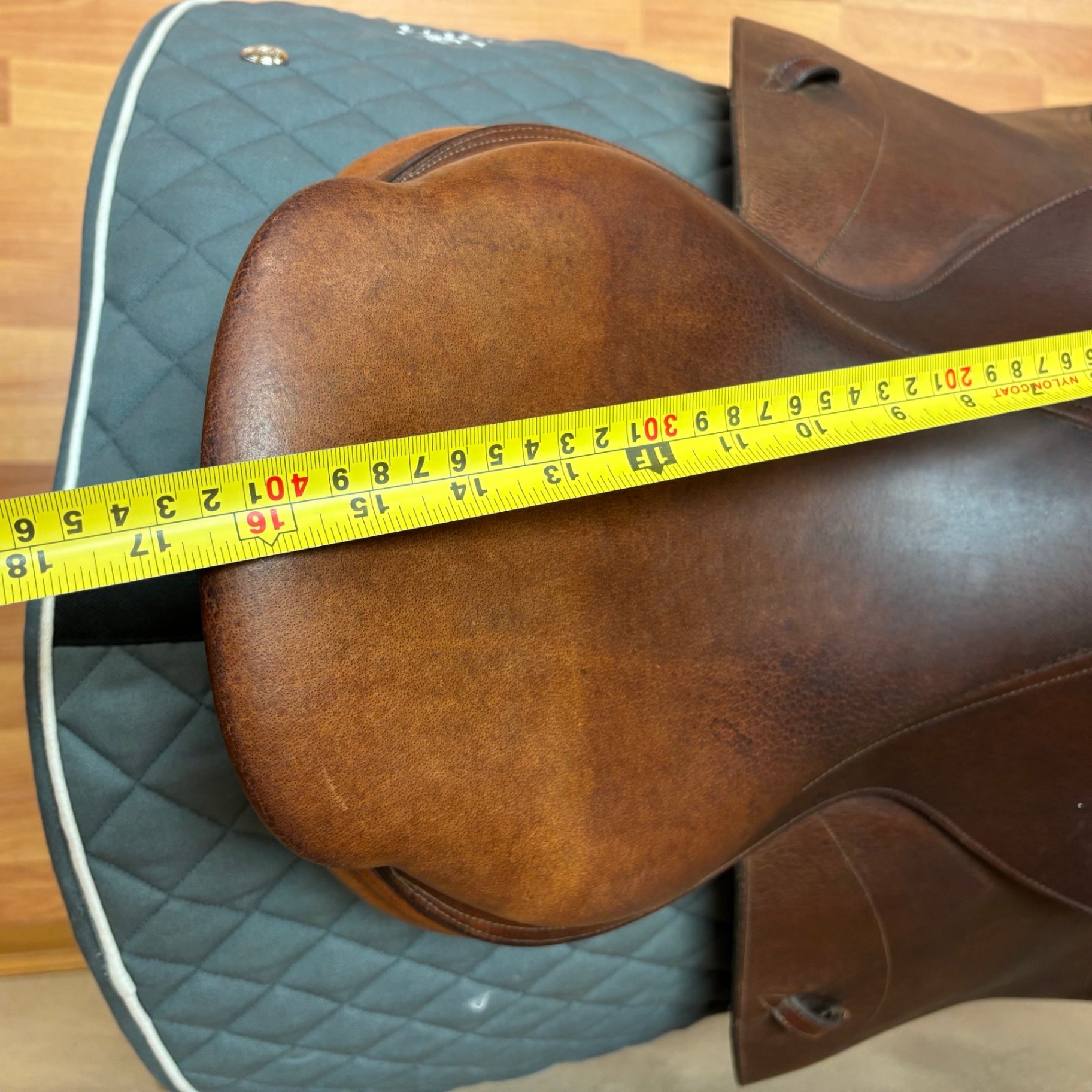 CWD Jump Saddle 17" Medium Tree