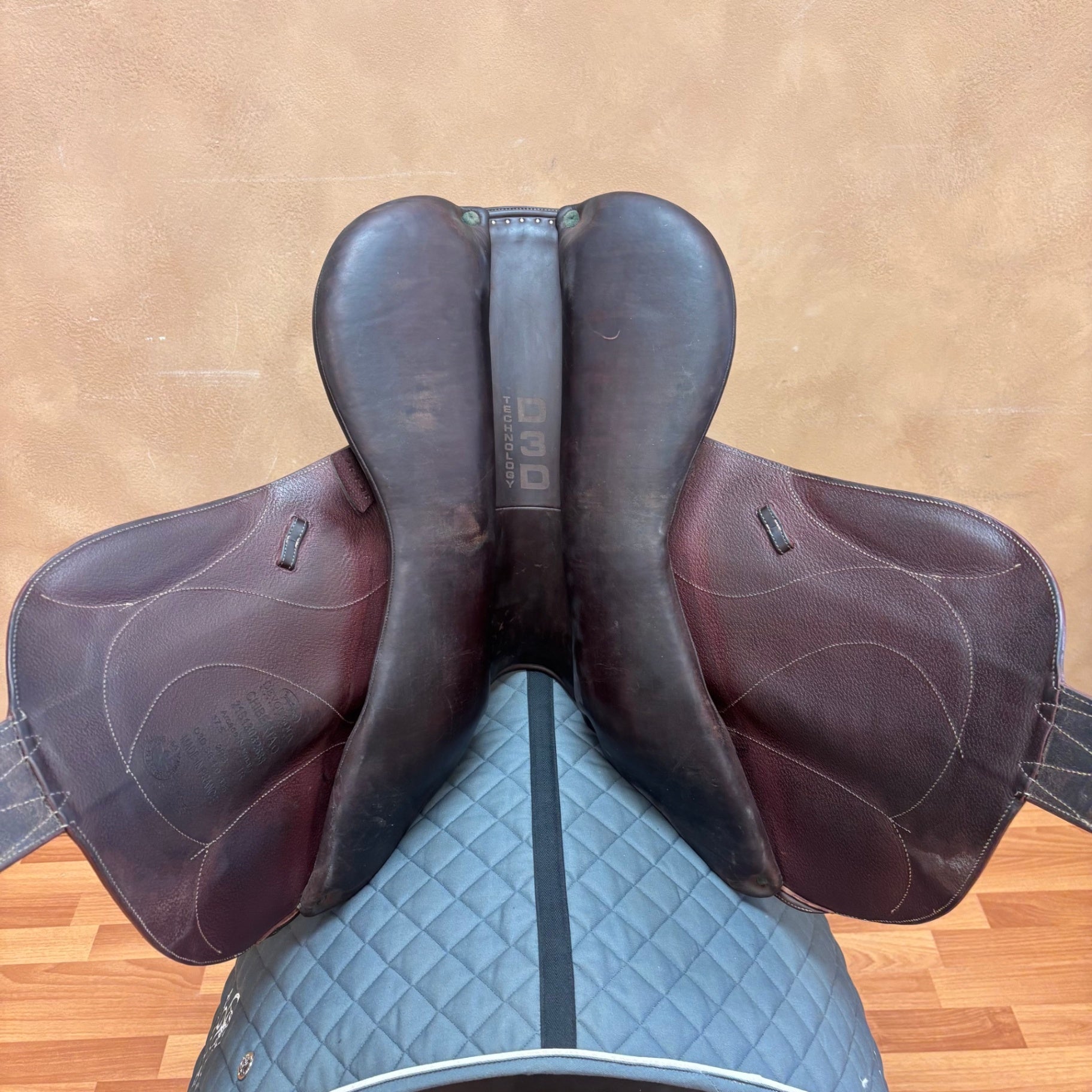Used Decoucoux Chiberta O Jump Saddle 17.5" Medium Tree