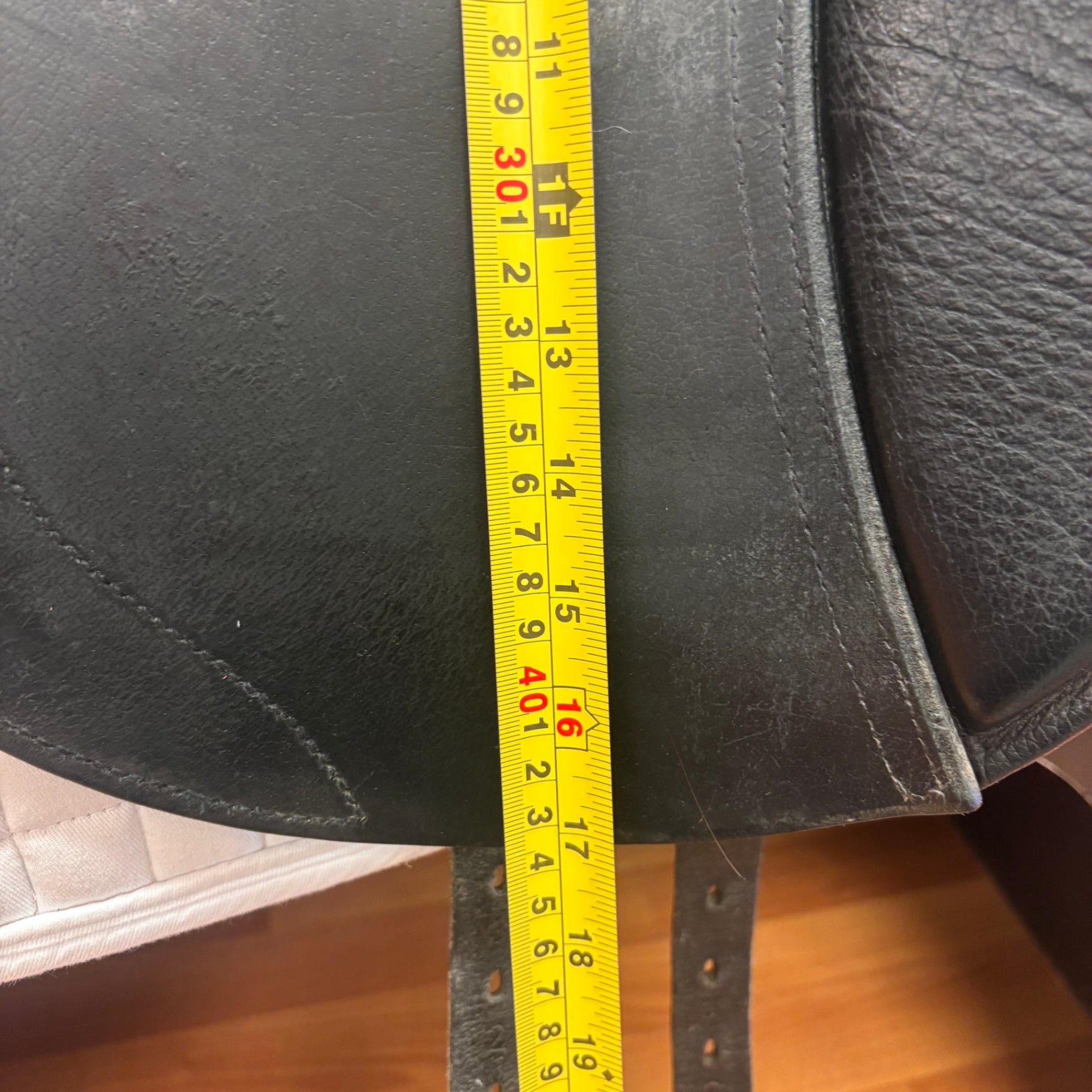 Used Legacy Dressage Saddle 17.5" Wide Tree