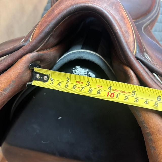 Used Antares Skylla Jump Saddle 17" Wide Tree