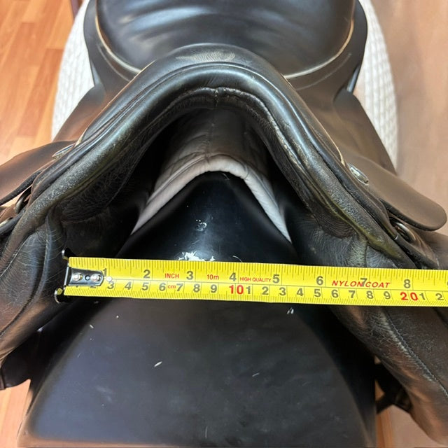 Used Barnsby Majestic Dressage Saddle 16.5" Wide Tree