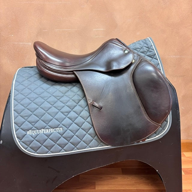 Used Prestige Jump Saddle 16" Medium Wide Tree