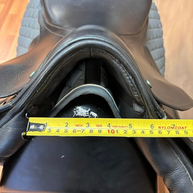 Used Stubben Roxane Jump Saddle 19" Wide Tree
