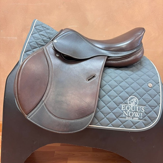 Used Ovation Explorer Saddle 17.5" Adjustable Gullet