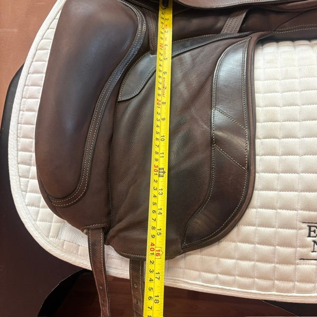 Used Bliss of London Paramour Brown Dressage Saddle 18" Medium Wide Tree