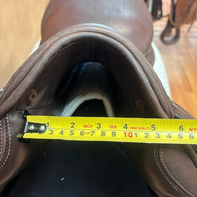 Used Bliss of London Paramour Brown Dressage Saddle 18" Medium Wide Tree