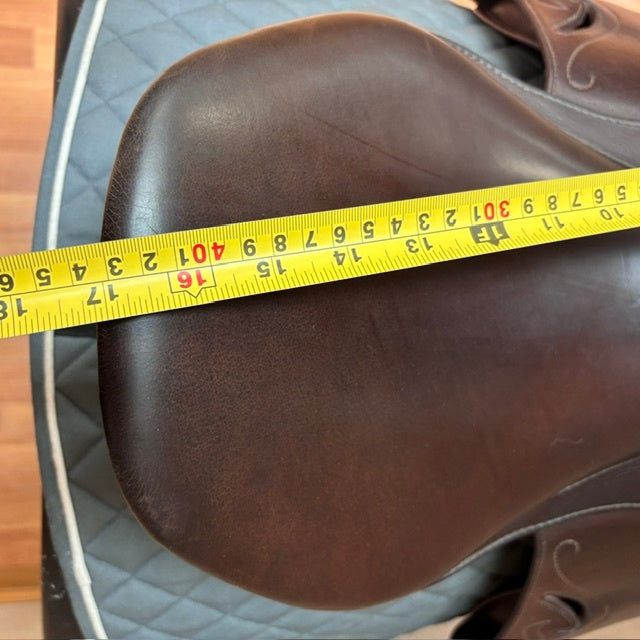 Used Prestige Passion Jump Saddle 17" Medium Tree