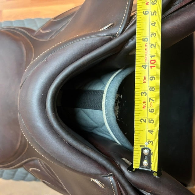 Used CWD SE29 2Gs Jump Saddle 17.5" Wide Tree