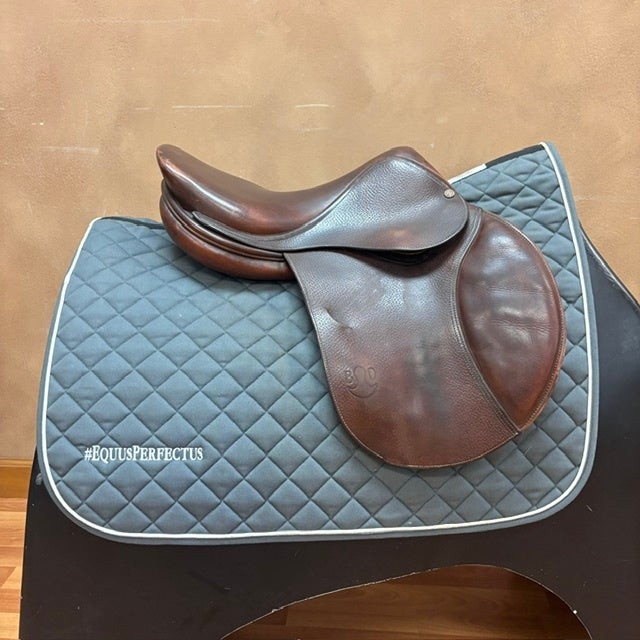 Used Bruno Delgrange Pony Jump Saddle 15" Medium Tree
