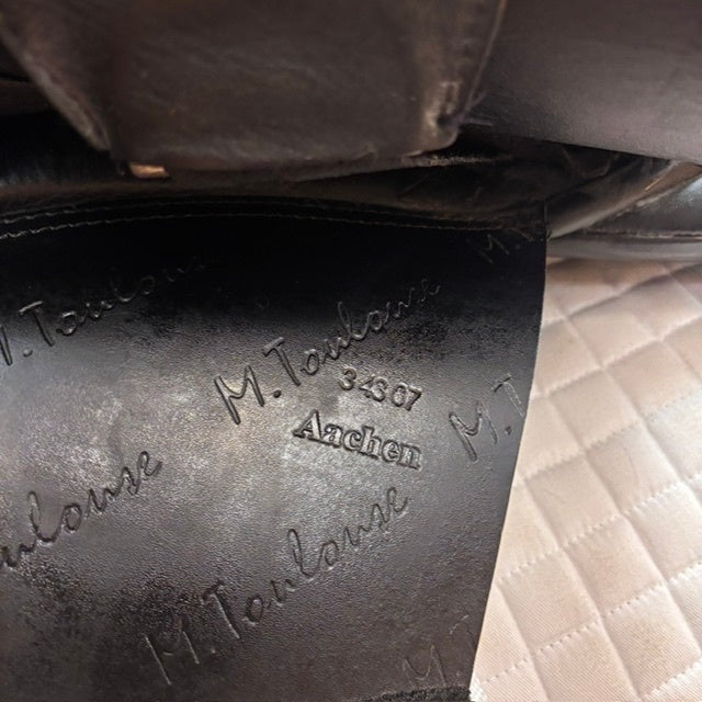 Used M Toulouse Aachen Dressage Saddle 17.5" Medium Tree