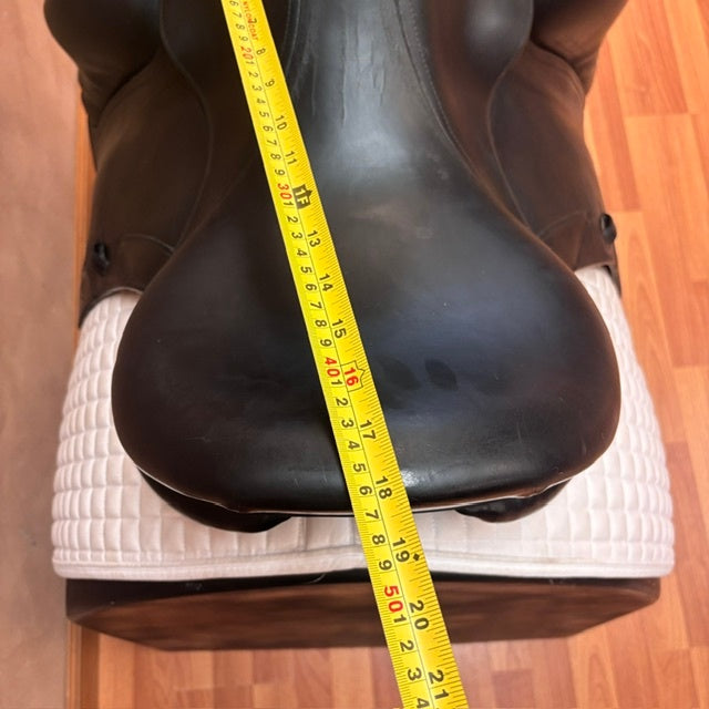 Used CWD SE08 Dressage Saddle 17.5" Wide Tree