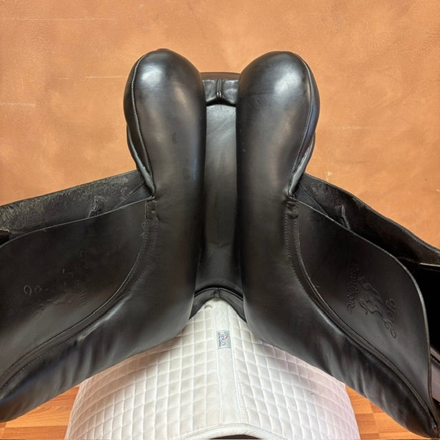 Used Custom Saddlery Wolfgang Solo Dressage Saddle 18" Wide Tree