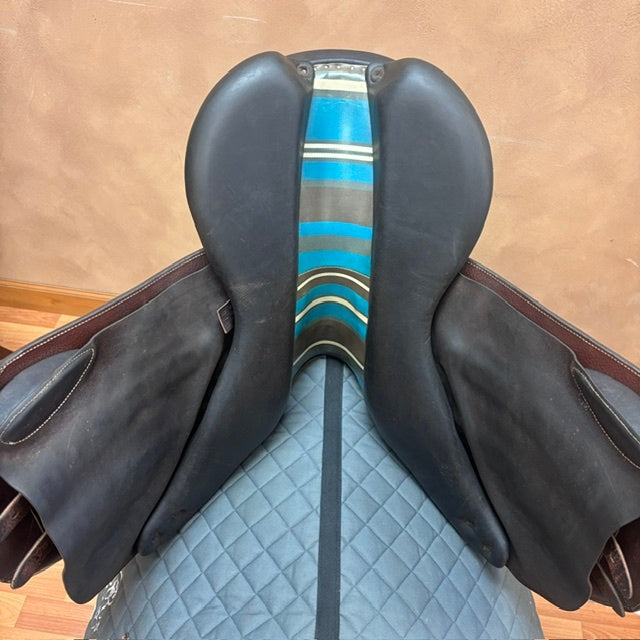 Used Voltaire Palm Beach Jump Saddle 16.5" Medium Tree