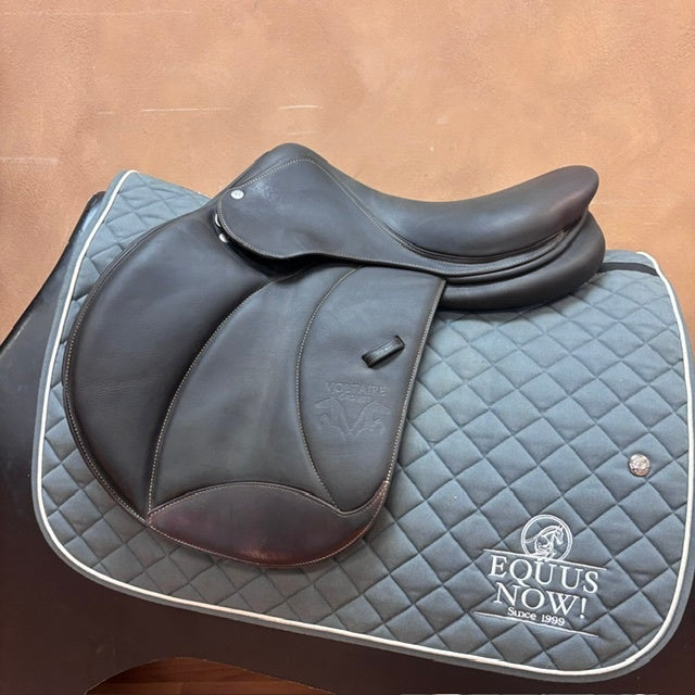 Used Voltaire Palm Beach Jump Saddle 16.5" Medium Tree