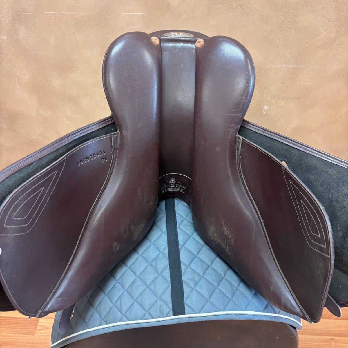 Used Tekna Club Pony Saddle 15" Adjustable Tree