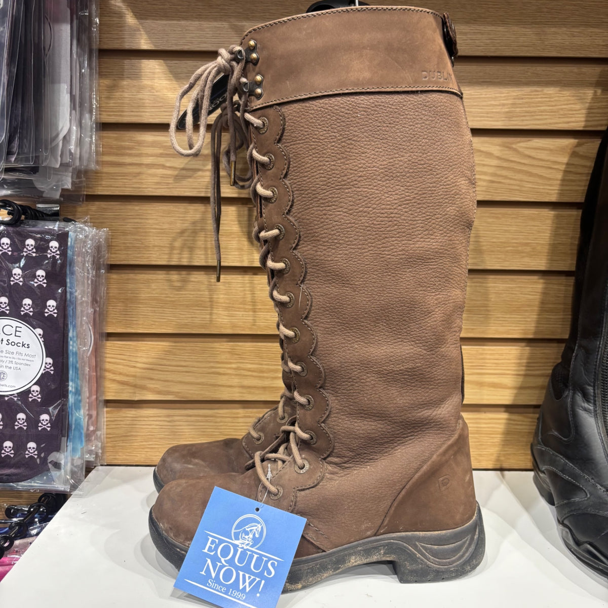 Used 9.5 Regular Calf Brown Dublin Country Boots