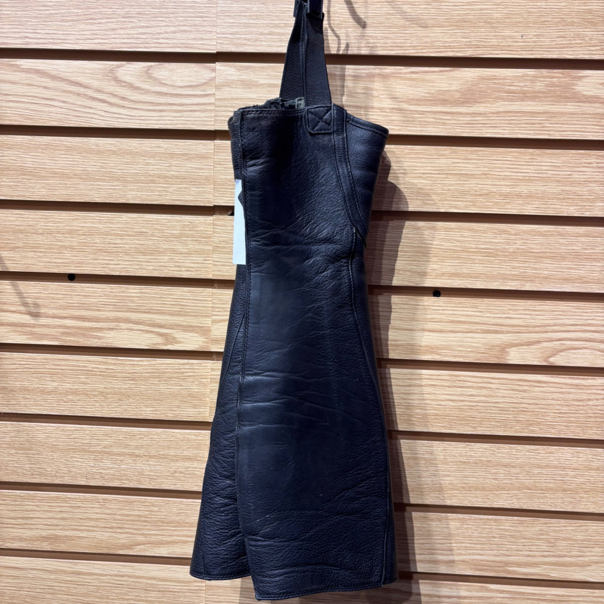 Used Ariat Breeze XST Black Half Chaps